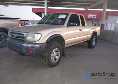 1999 Toyota Tacoma Prerunner V6 z USA, uszkodzony, nr VIN 4TASN92NXXZ570046